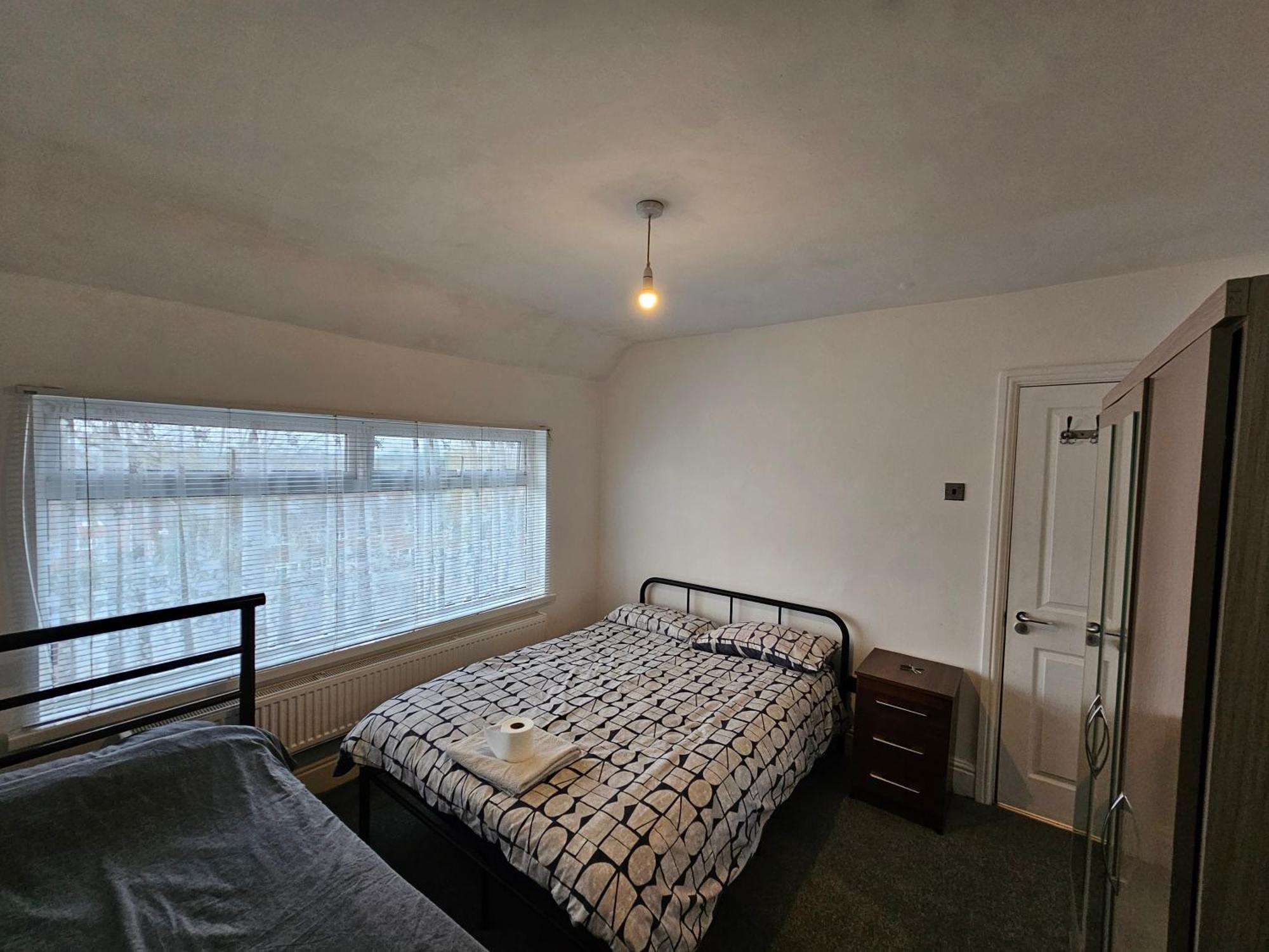 Monyhull Homestay - Near City Centre Kingsheath Nia Nec Bhx バーミンガム エクステリア 写真