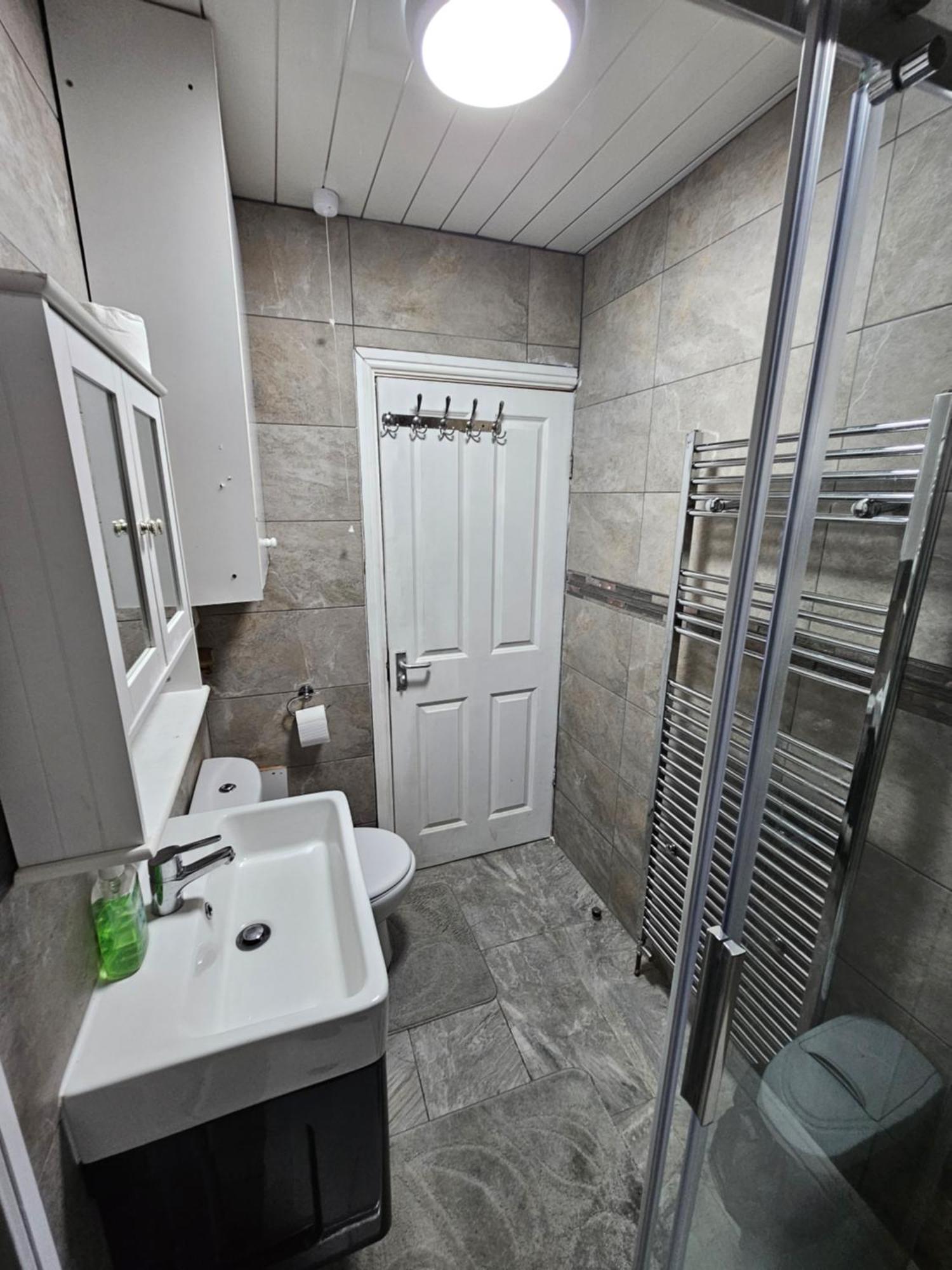 Monyhull Homestay - Near City Centre Kingsheath Nia Nec Bhx バーミンガム エクステリア 写真