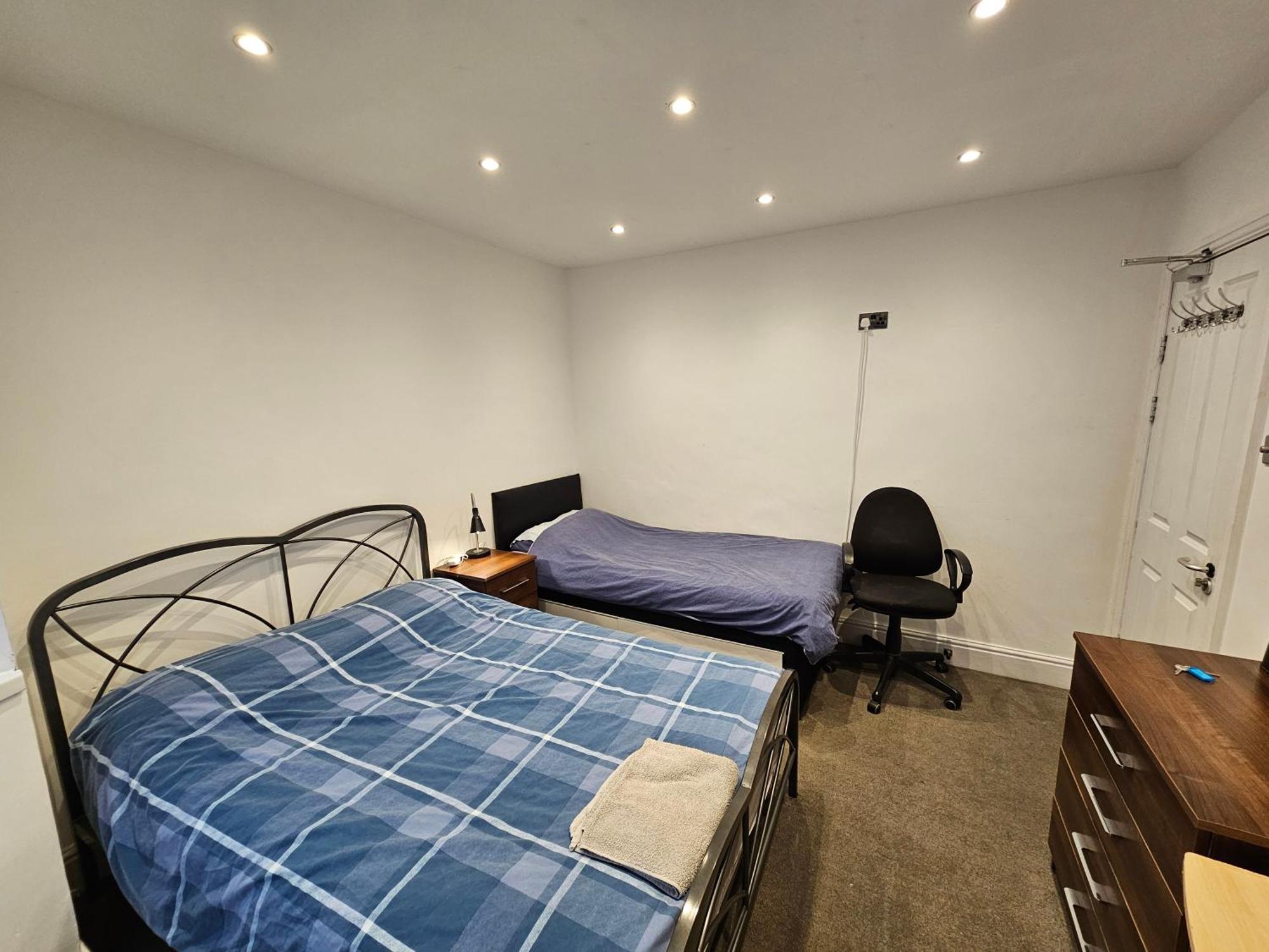 Monyhull Homestay - Near City Centre Kingsheath Nia Nec Bhx バーミンガム エクステリア 写真